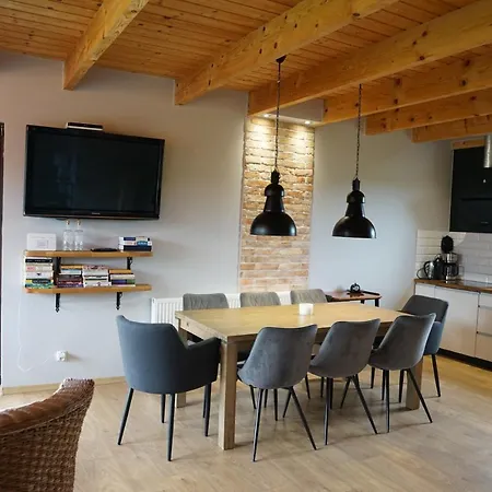 Resort Mielenko 아파트